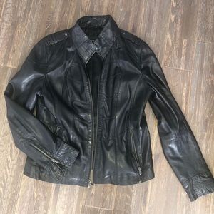 Guess Genuine leather fashion jacket